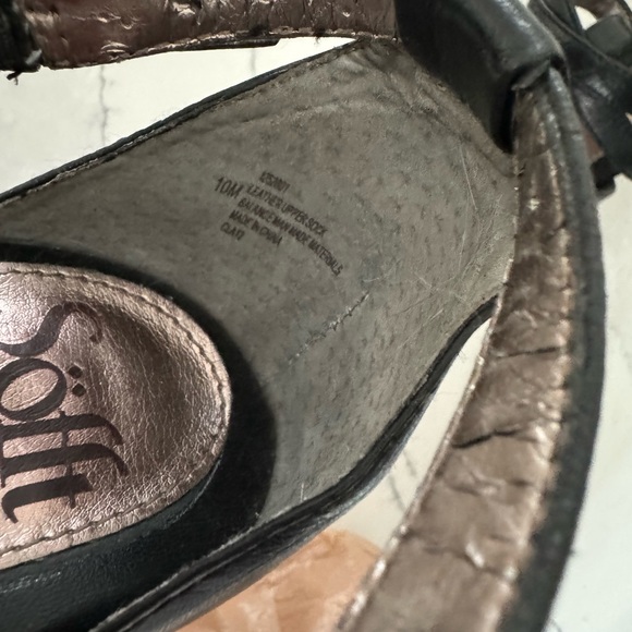 Soft never worn heels size 10 - Picture 4 of 8